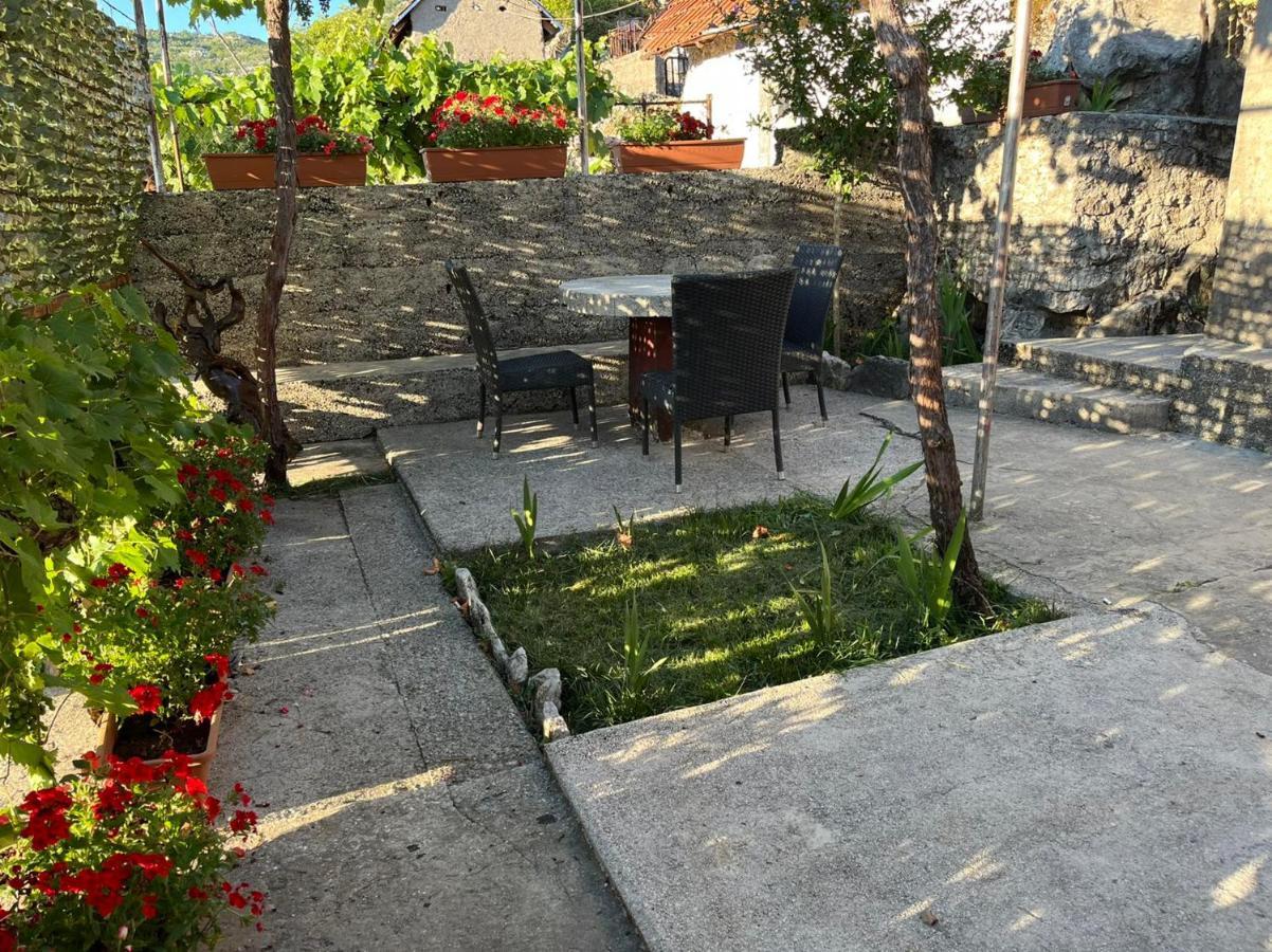Una Apartment Cetinje Exterior foto